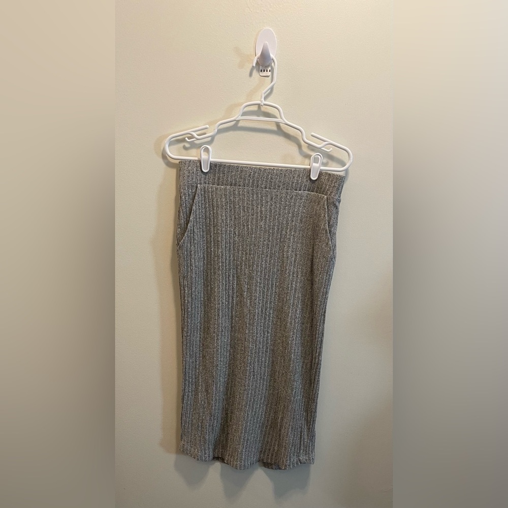 Soft Surroundings Drella Ribbed Knit Split Hem Heather Grey Midi Skirt Sz Small